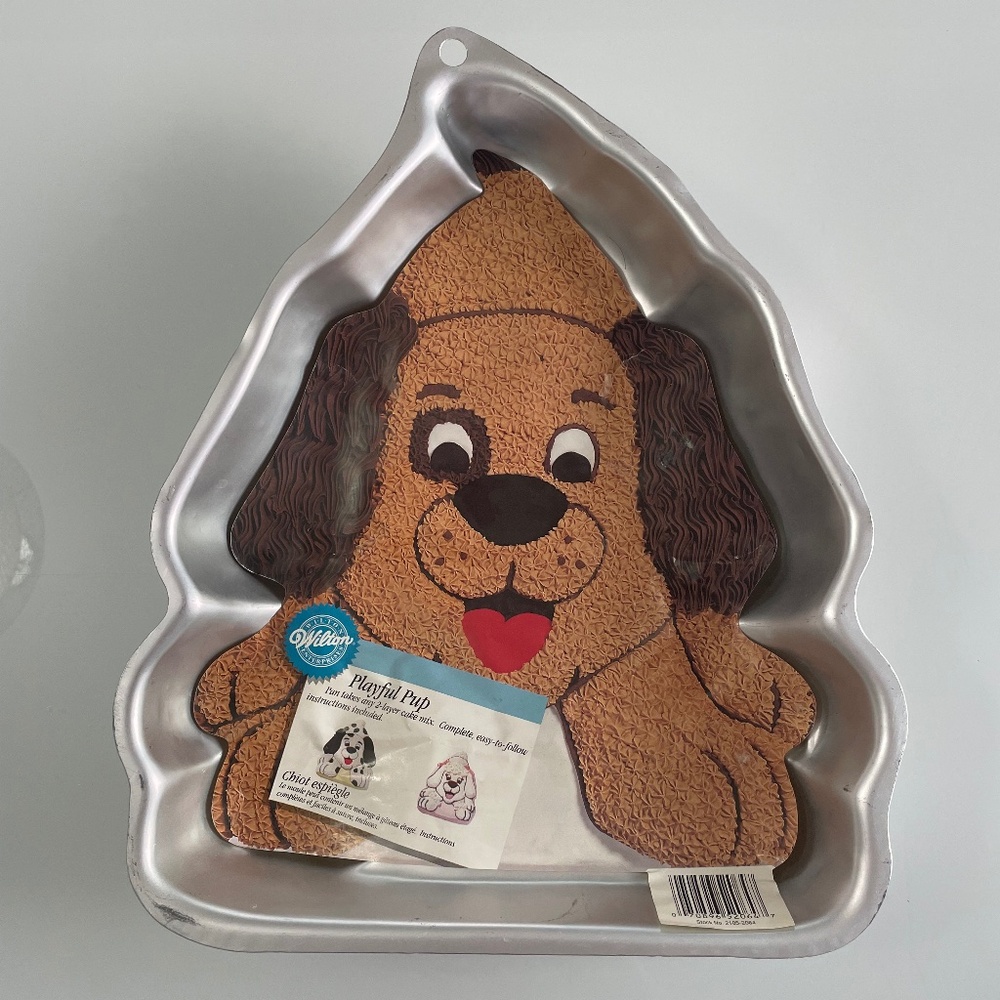 Wilton Playful Pup Cake Pan 🐶